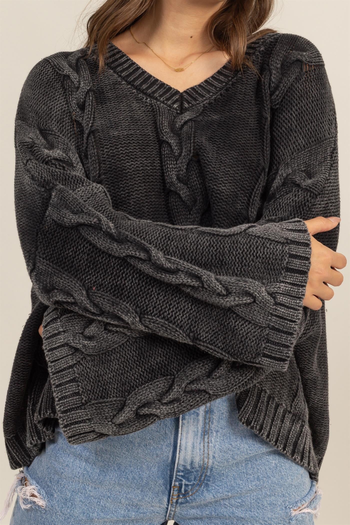 Heveへイヴ suzuran cuff rib knit ブラック HYFVE Cable Knit V-Neck Dropped Shoulder Oversized Sweater – Becky