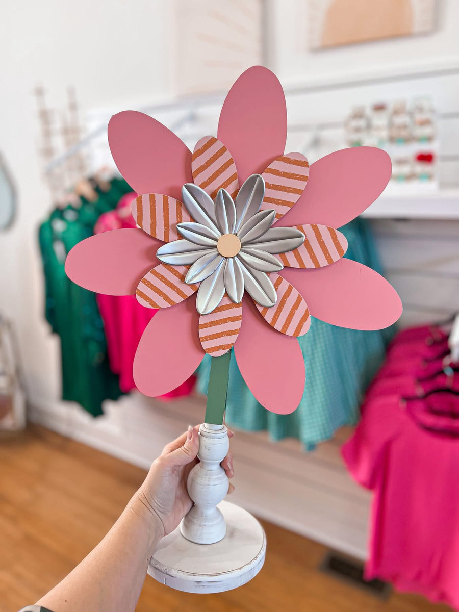 Pink flower topper