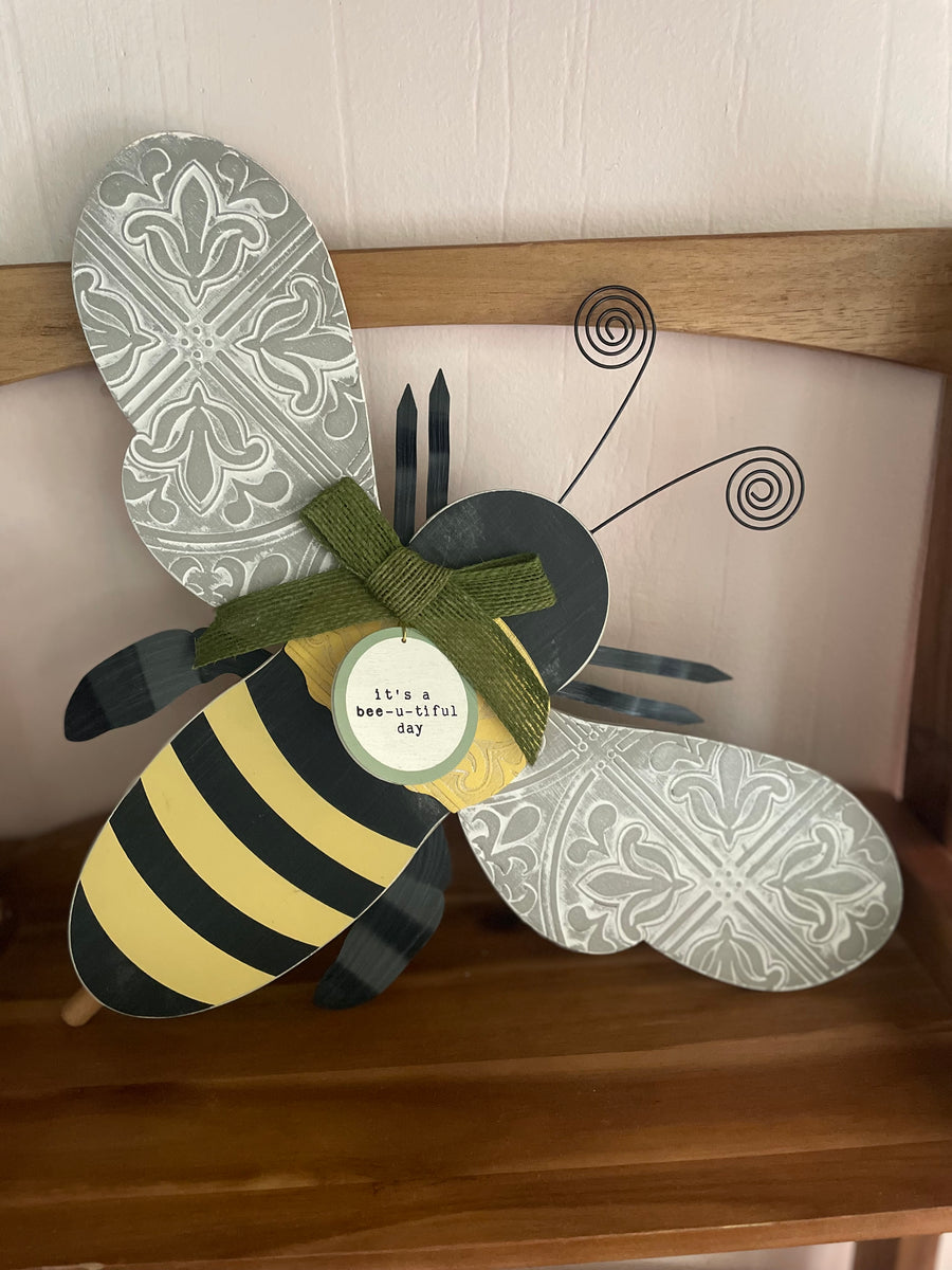 Bumblebee topper