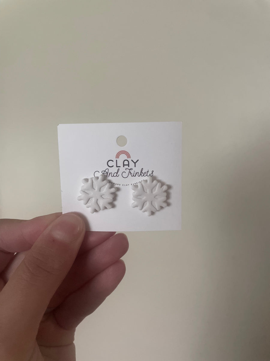 Clay studded snowflake earrings