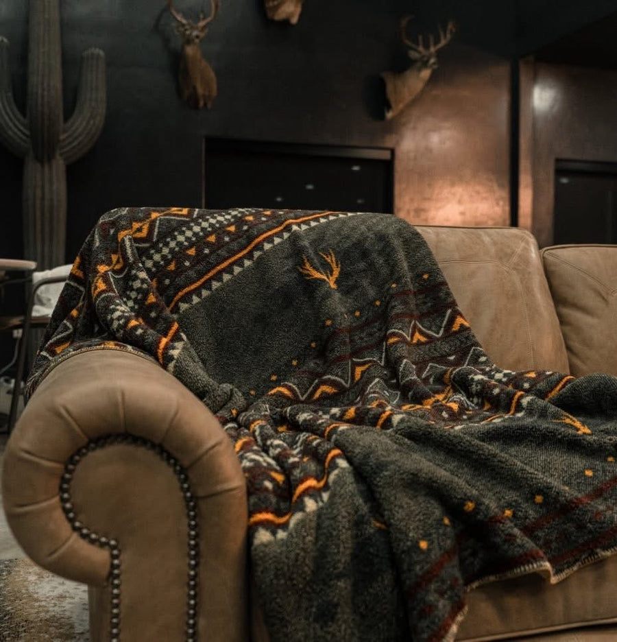 Burlebo Whitetail Aztec Blanket