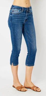 Judy Blue Mid Rise Side Slit Capri