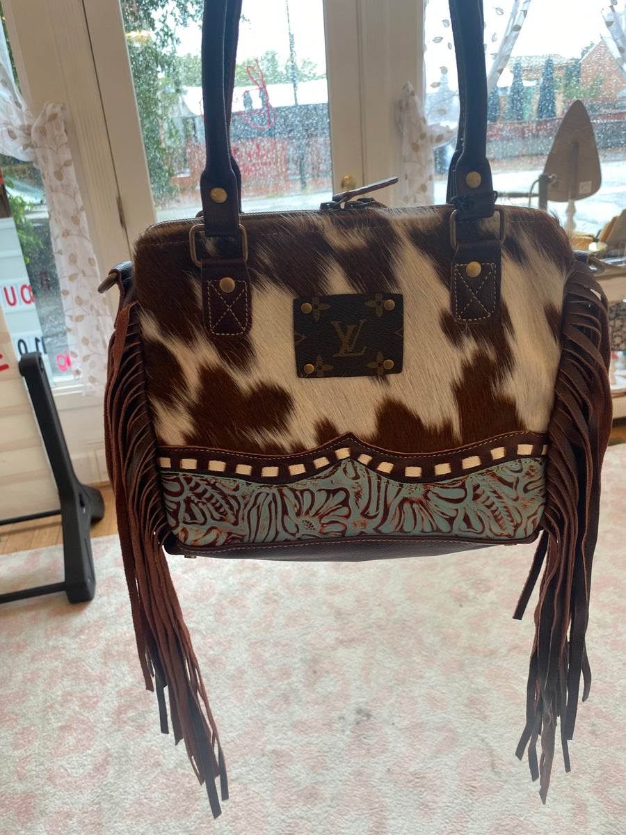 Cowhide louis vuitton crossbody Clearance