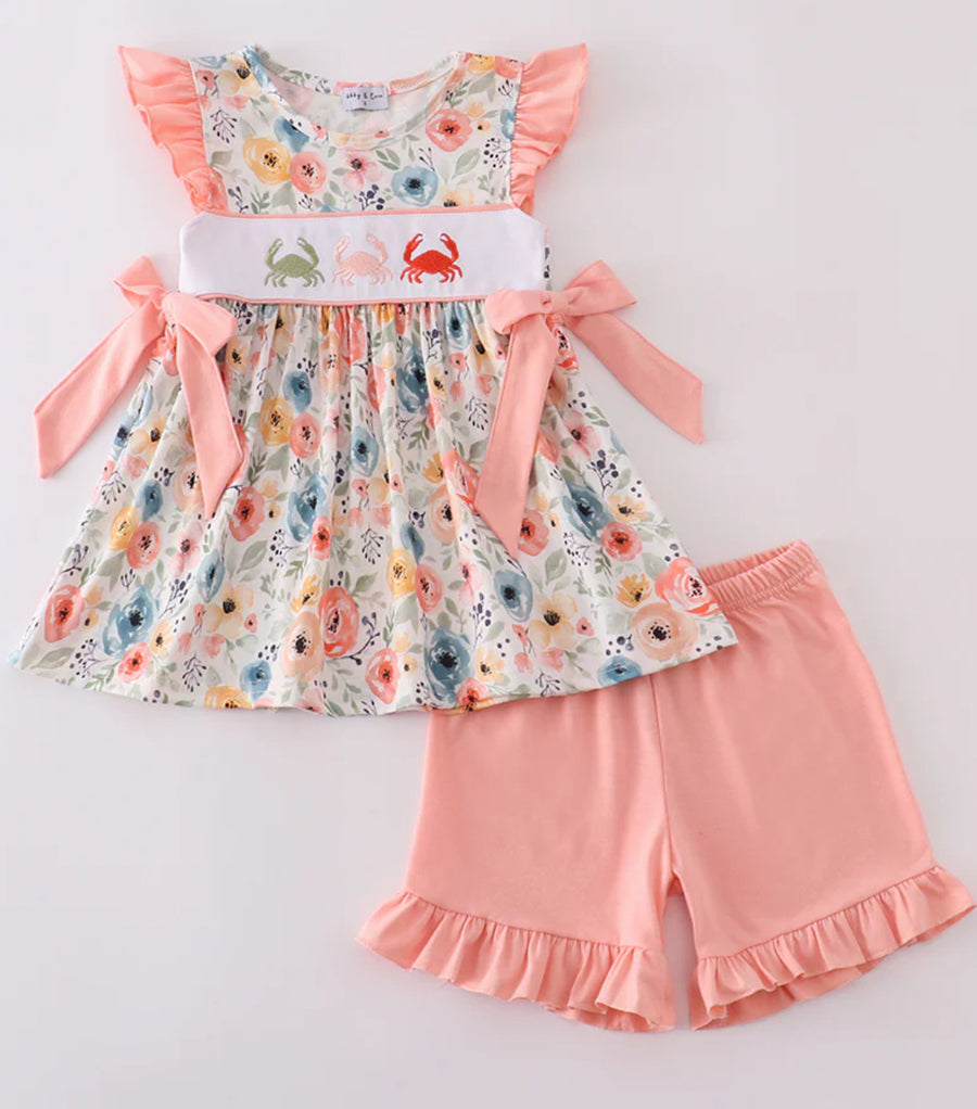 Floral Crab Embroidery Ruffle Shorts
