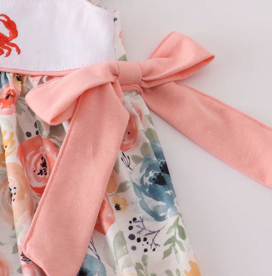 Floral Crab Embroidery Ruffle Shorts