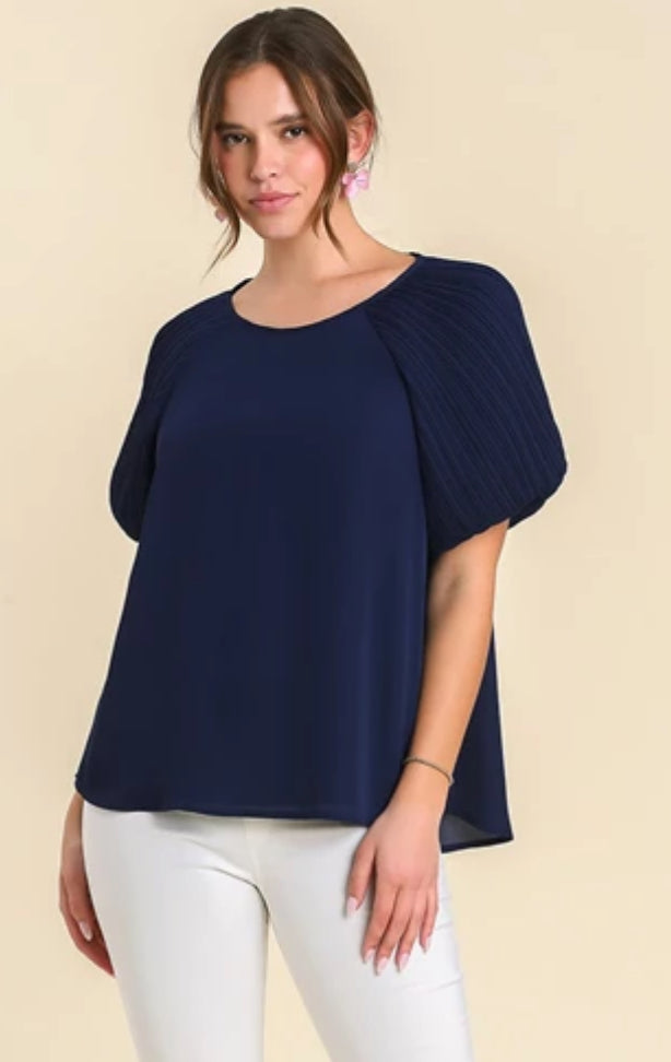 UmGee Round Neck Pleated Balloon Sleeve Top