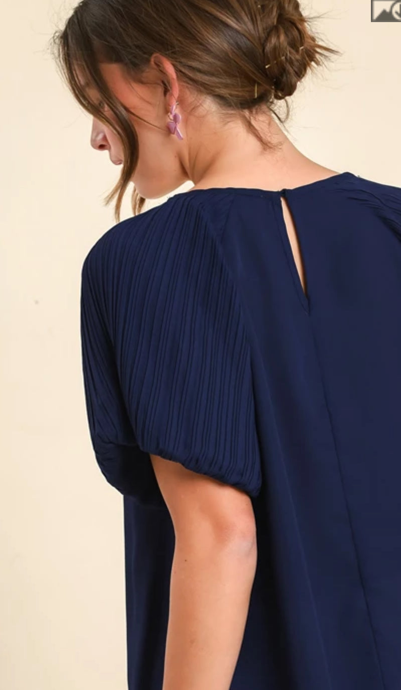 UmGee Round Neck Pleated Balloon Sleeve Top