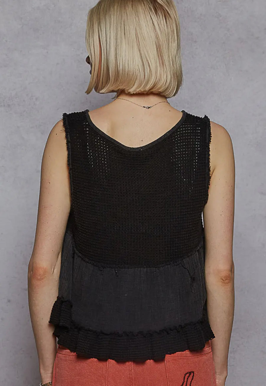 POL Sleeveless Contrast Thermal Cropped Babydoll Top
